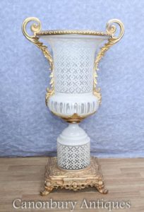 单法国切玻璃帝国Campana Urn花瓶