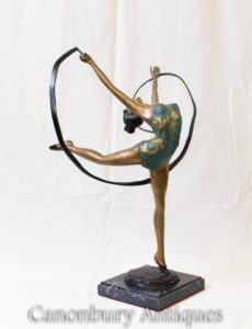 装饰艺术青铜腰带舞者雕像舞者