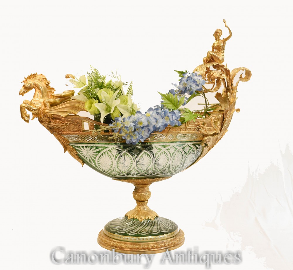 纪念性玻璃划船器皿花瓶-法国Ormolu小天使