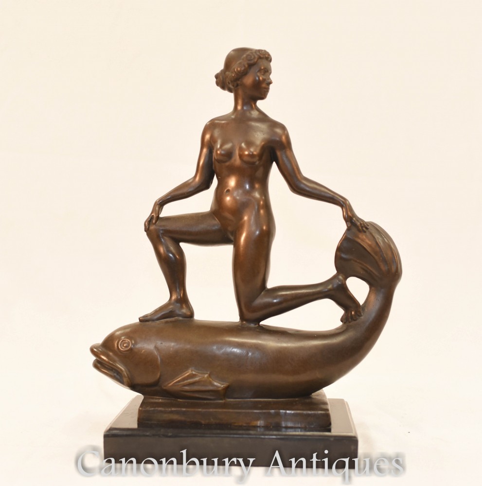 Fremiet青铜女性裸体和鱼类雕像-古典法国雕塑